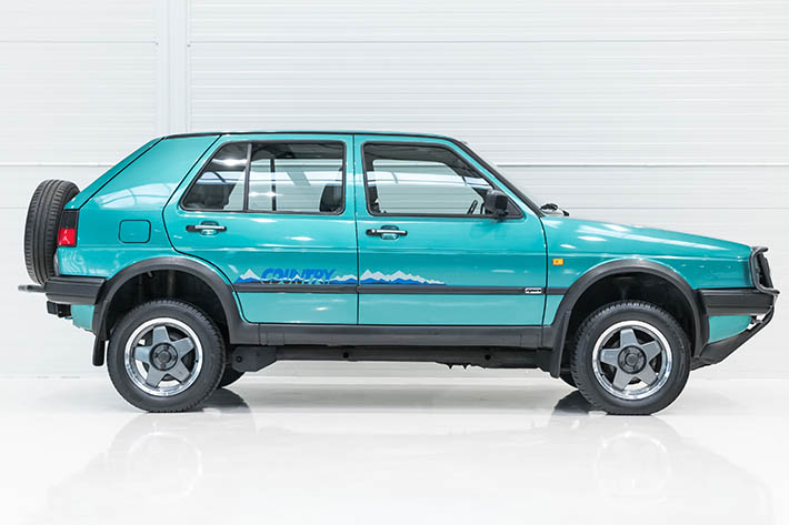 Volkswagen Golf Country